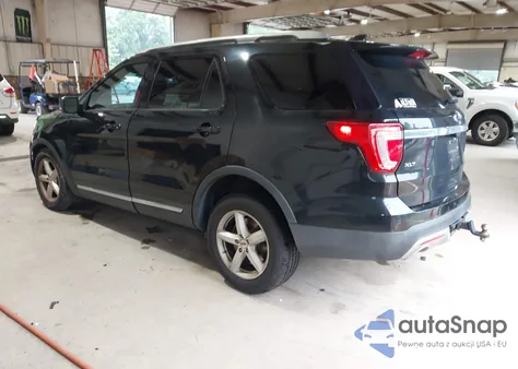 2017 Ford Explorer Xlt z USA, uszkodzony, nr VIN 1FM5K8D81HGB77122